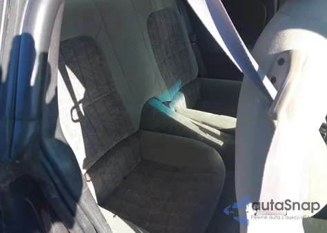 2001 Chevrolet Camaro из США, поврежденный, VIN 2G1FP22K812134540